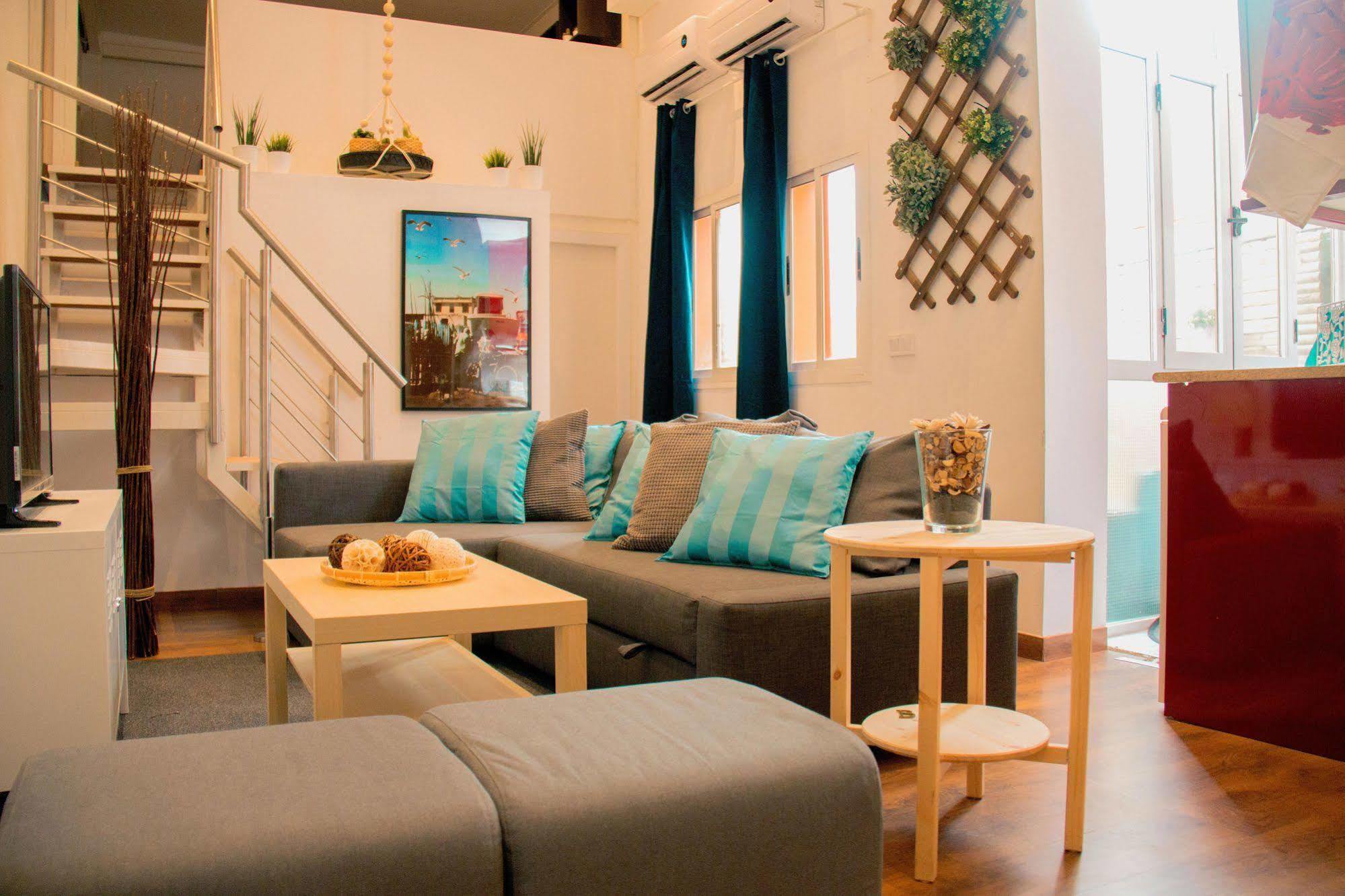 Lollipop Flats City Centre Suite Мадрид Экстерьер фото